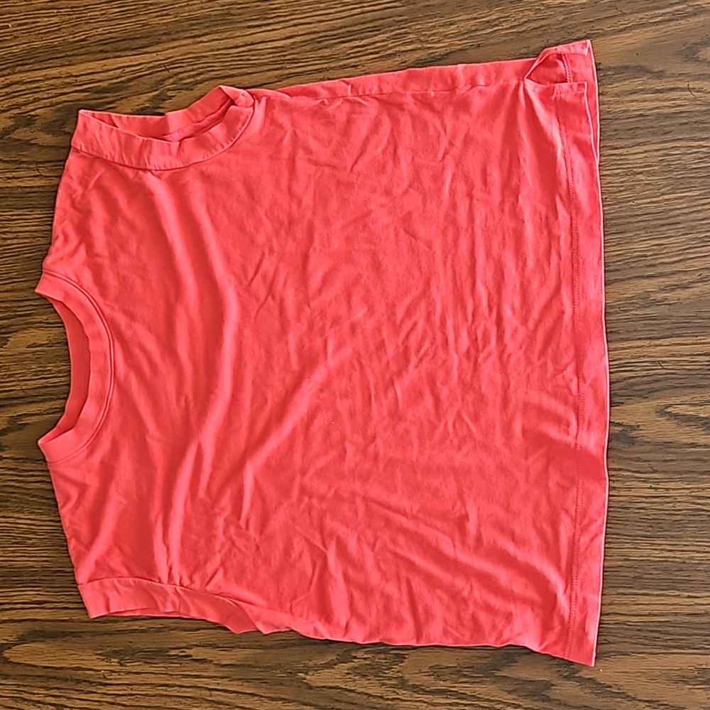 Women's Extended Shoulder T-Shirt - Coral